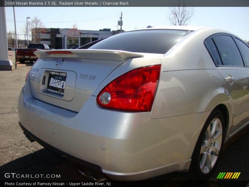 Radiant Silver Metallic / Charcoal Black 2008 Nissan Maxima 3.5 SE