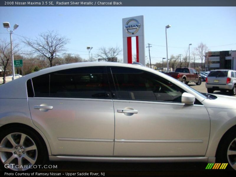 Radiant Silver Metallic / Charcoal Black 2008 Nissan Maxima 3.5 SE