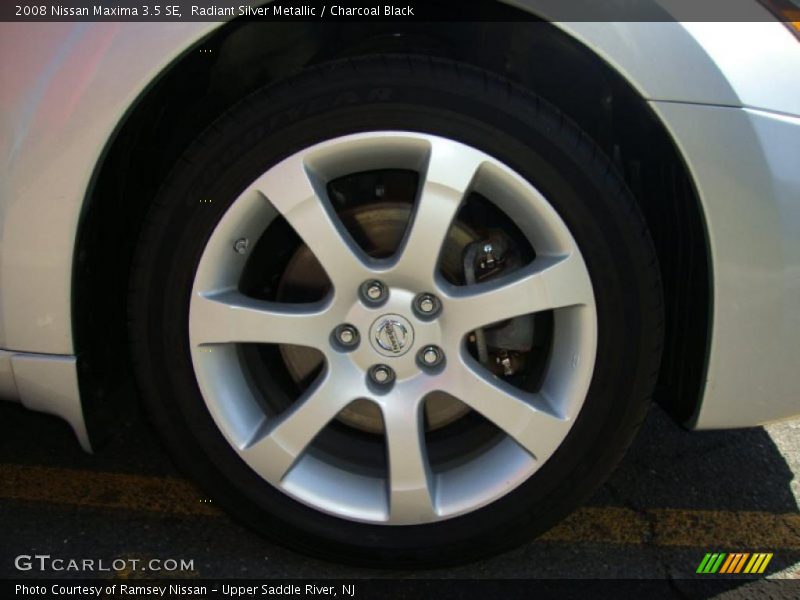Radiant Silver Metallic / Charcoal Black 2008 Nissan Maxima 3.5 SE