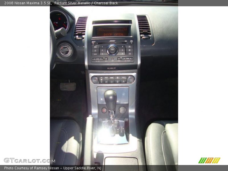 Radiant Silver Metallic / Charcoal Black 2008 Nissan Maxima 3.5 SE