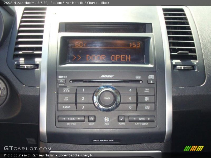 Radiant Silver Metallic / Charcoal Black 2008 Nissan Maxima 3.5 SE