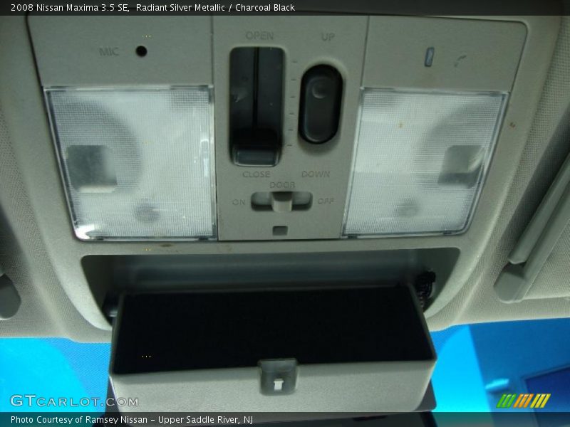 Radiant Silver Metallic / Charcoal Black 2008 Nissan Maxima 3.5 SE