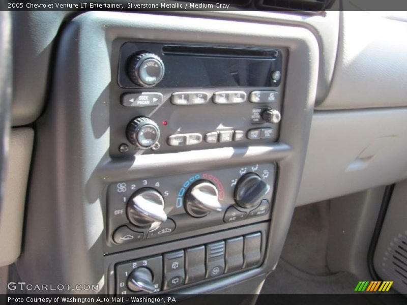 Silverstone Metallic / Medium Gray 2005 Chevrolet Venture LT Entertainer