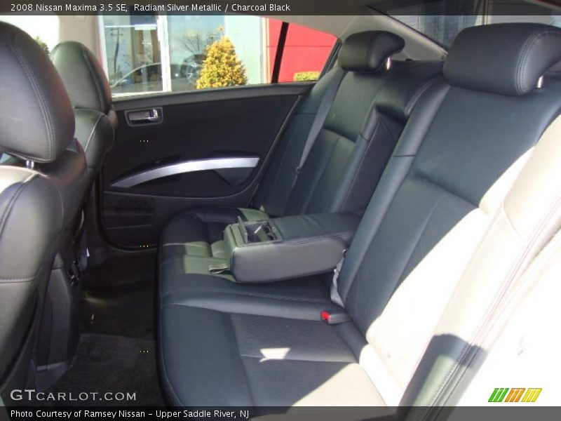 Radiant Silver Metallic / Charcoal Black 2008 Nissan Maxima 3.5 SE