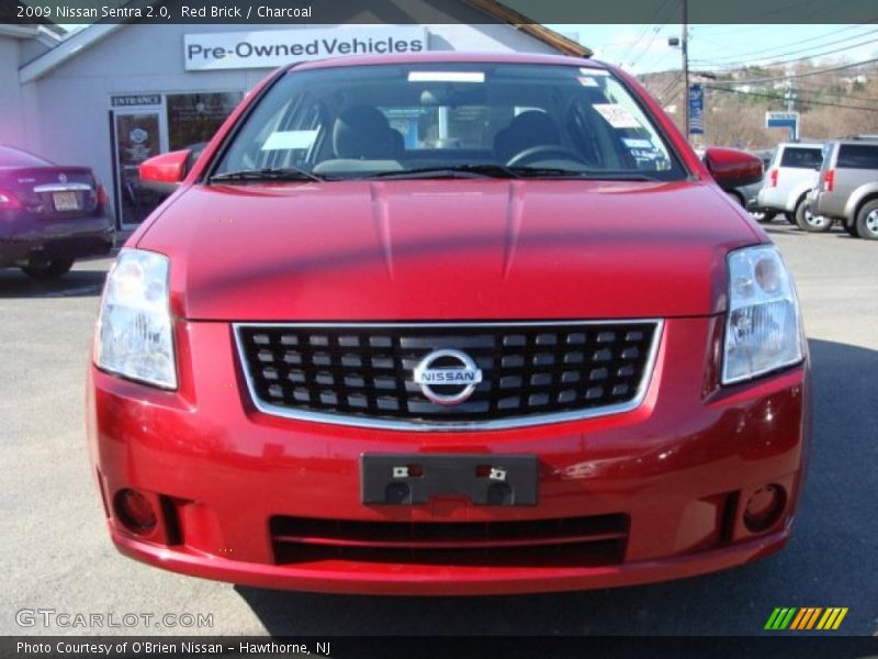Red Brick / Charcoal 2009 Nissan Sentra 2.0