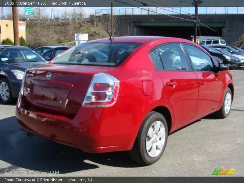 Red Brick / Charcoal 2009 Nissan Sentra 2.0
