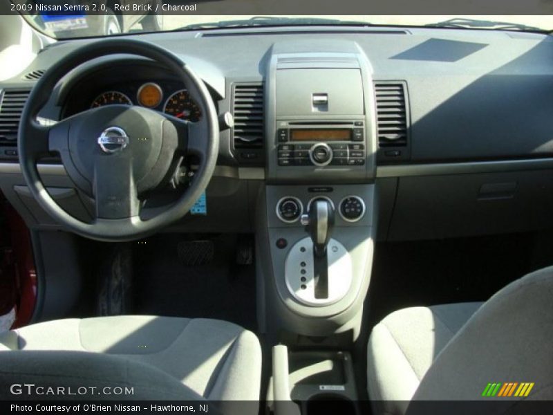 Red Brick / Charcoal 2009 Nissan Sentra 2.0