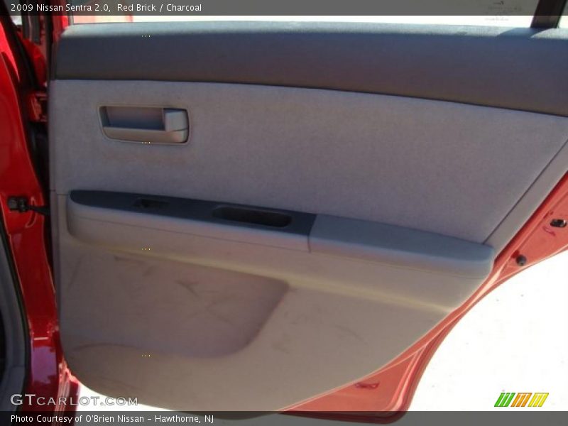 Red Brick / Charcoal 2009 Nissan Sentra 2.0