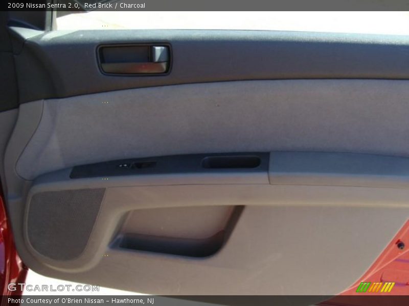 Red Brick / Charcoal 2009 Nissan Sentra 2.0