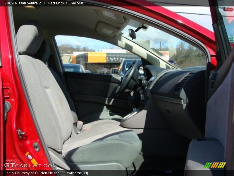 Red Brick / Charcoal 2009 Nissan Sentra 2.0