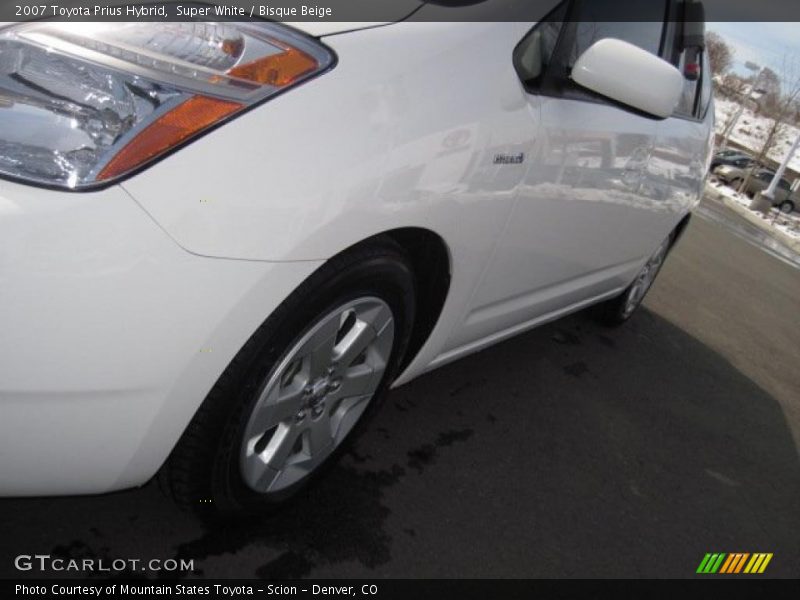 Super White / Bisque Beige 2007 Toyota Prius Hybrid