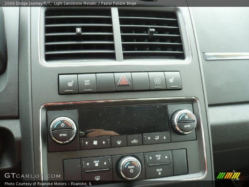 Light Sandstone Metallic / Pastel Pebble Beige 2009 Dodge Journey R/T