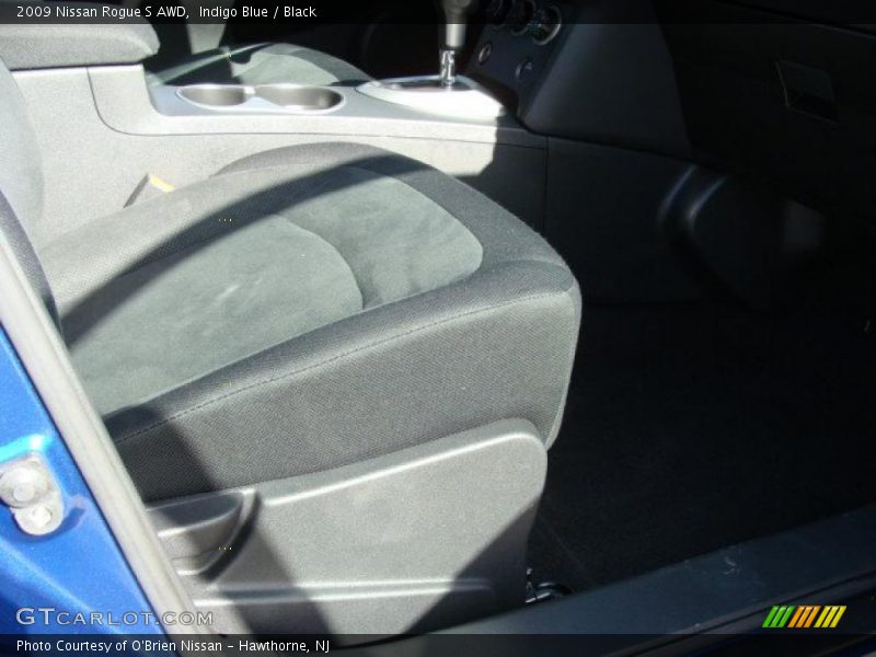 Indigo Blue / Black 2009 Nissan Rogue S AWD
