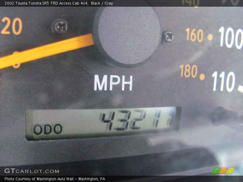 Black / Gray 2002 Toyota Tundra SR5 TRD Access Cab 4x4