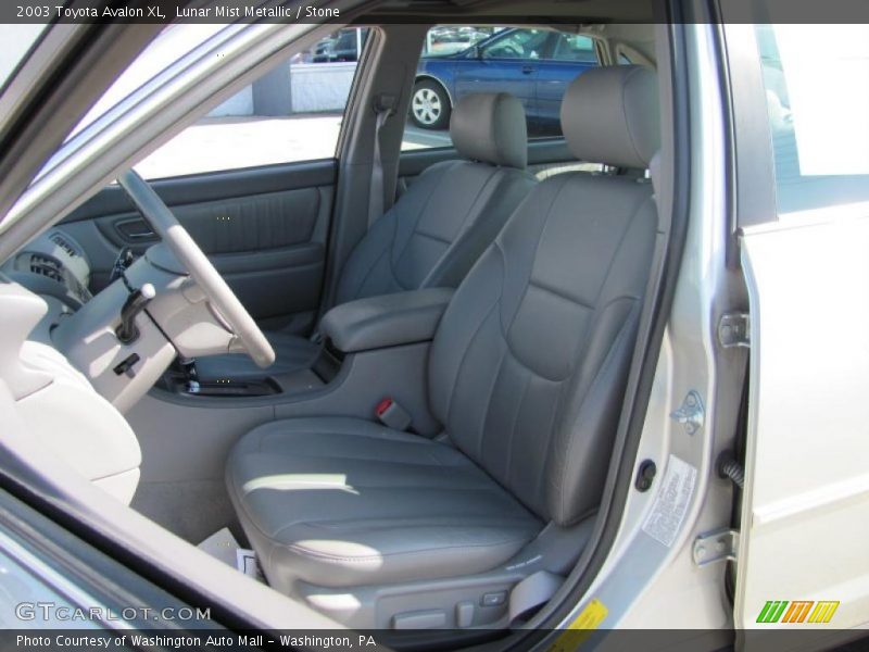 Lunar Mist Metallic / Stone 2003 Toyota Avalon XL