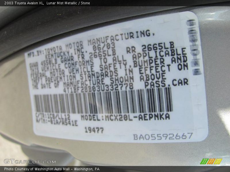 Lunar Mist Metallic / Stone 2003 Toyota Avalon XL