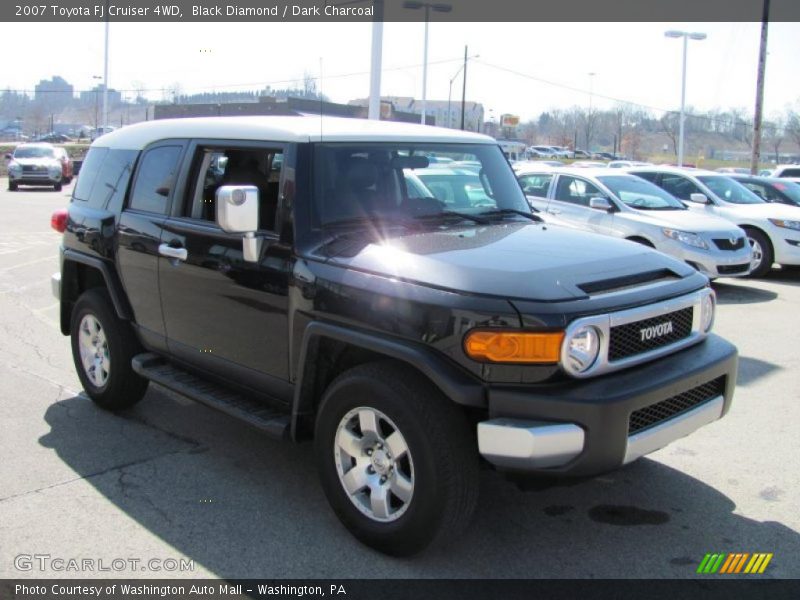 Black Diamond / Dark Charcoal 2007 Toyota FJ Cruiser 4WD