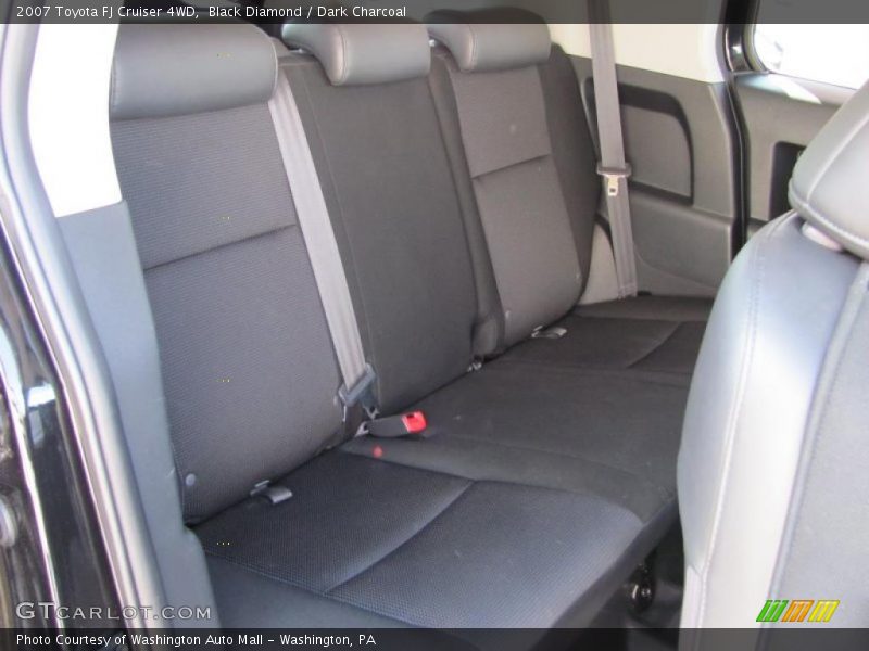 Black Diamond / Dark Charcoal 2007 Toyota FJ Cruiser 4WD