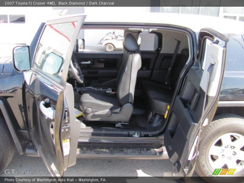 Black Diamond / Dark Charcoal 2007 Toyota FJ Cruiser 4WD