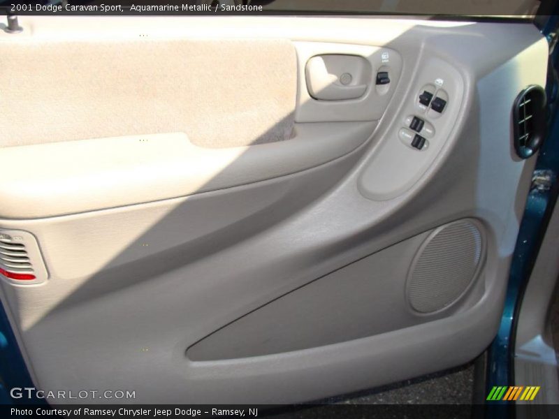 Aquamarine Metallic / Sandstone 2001 Dodge Caravan Sport