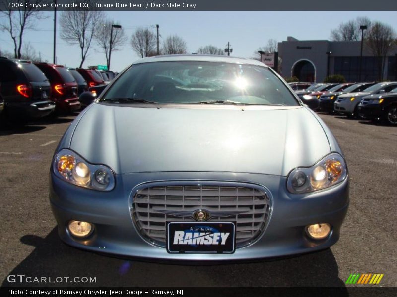 Butane Blue Pearl / Dark Slate Gray 2004 Chrysler Concorde LXi