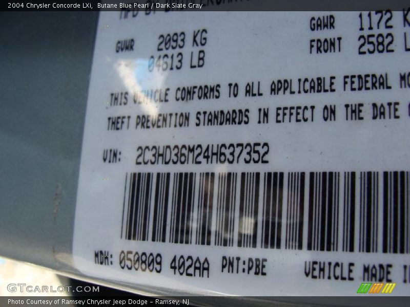 Butane Blue Pearl / Dark Slate Gray 2004 Chrysler Concorde LXi