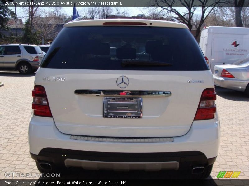 Arctic White / Macadamia 2008 Mercedes-Benz ML 350 4Matic