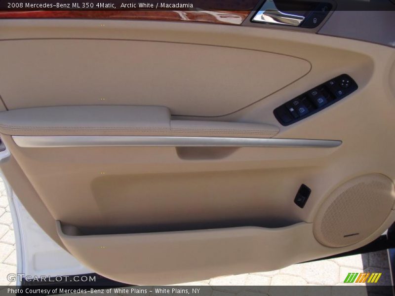 Arctic White / Macadamia 2008 Mercedes-Benz ML 350 4Matic