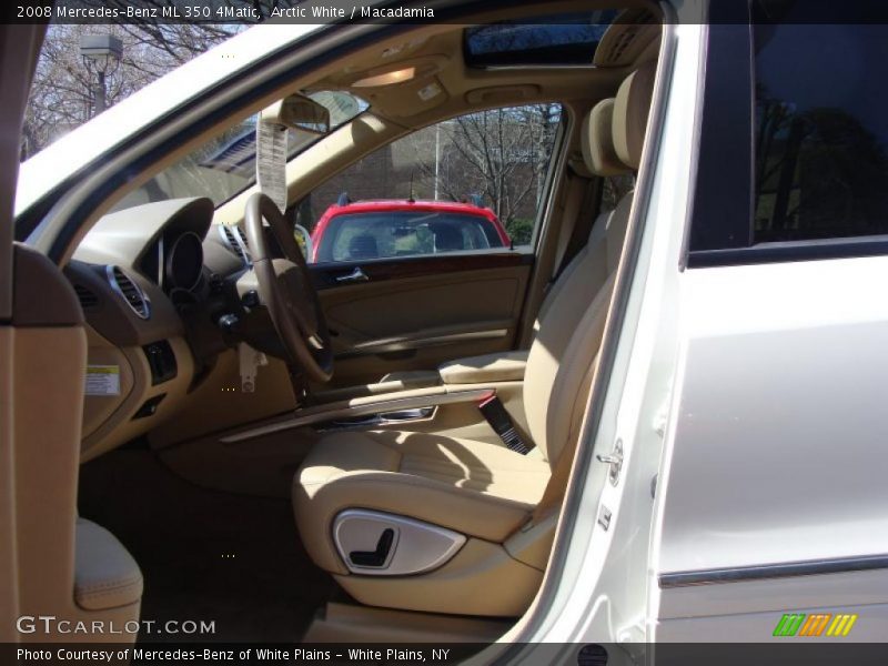 Arctic White / Macadamia 2008 Mercedes-Benz ML 350 4Matic