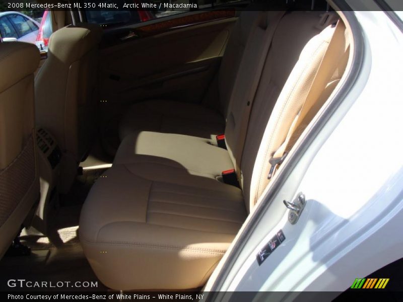 Arctic White / Macadamia 2008 Mercedes-Benz ML 350 4Matic
