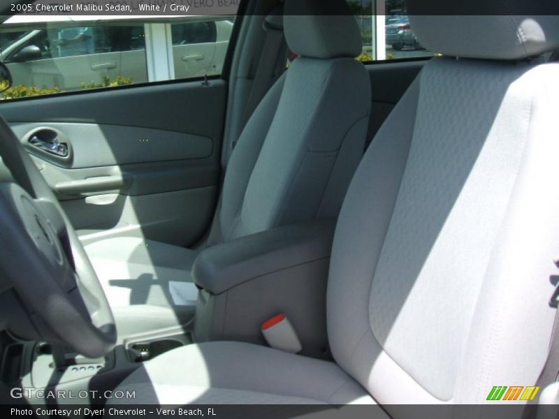 White / Gray 2005 Chevrolet Malibu Sedan