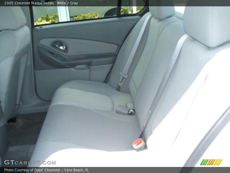 White / Gray 2005 Chevrolet Malibu Sedan