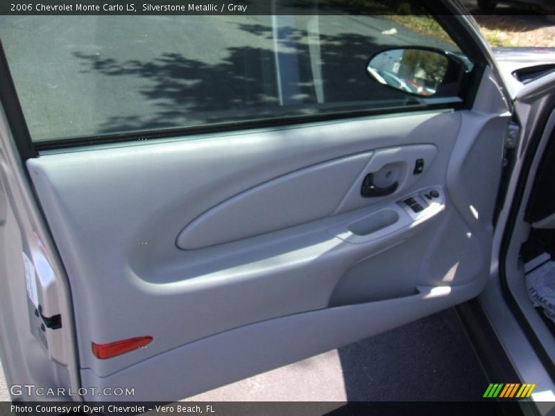 Silverstone Metallic / Gray 2006 Chevrolet Monte Carlo LS