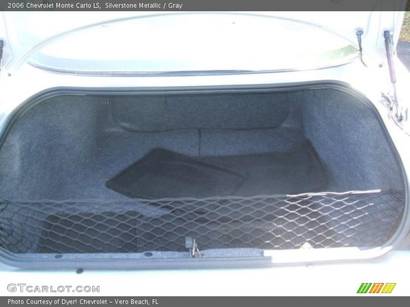 Silverstone Metallic / Gray 2006 Chevrolet Monte Carlo LS