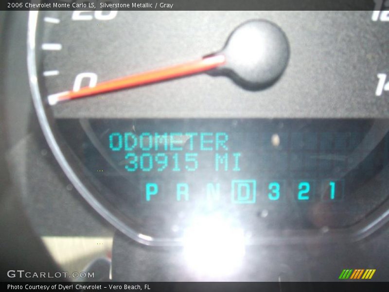 Silverstone Metallic / Gray 2006 Chevrolet Monte Carlo LS