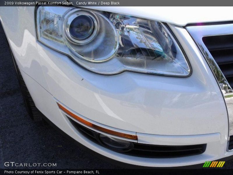 Candy White / Deep Black 2009 Volkswagen Passat Komfort Sedan