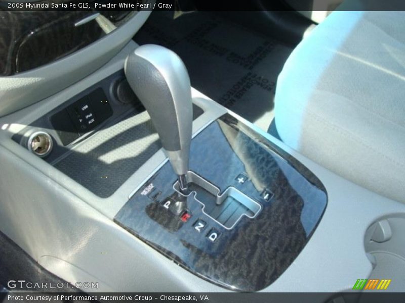 Powder White Pearl / Gray 2009 Hyundai Santa Fe GLS