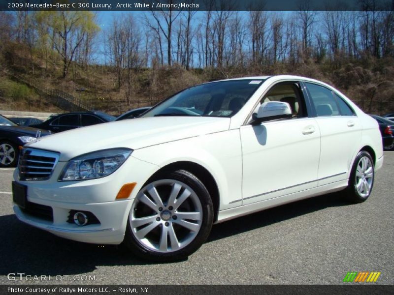 Arctic White / Almond/Mocha 2009 Mercedes-Benz C 300 Luxury