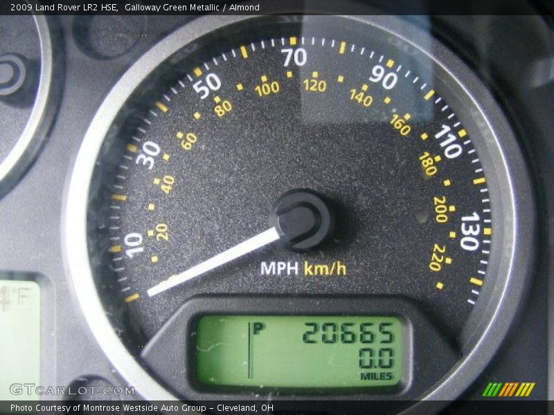 Galloway Green Metallic / Almond 2009 Land Rover LR2 HSE