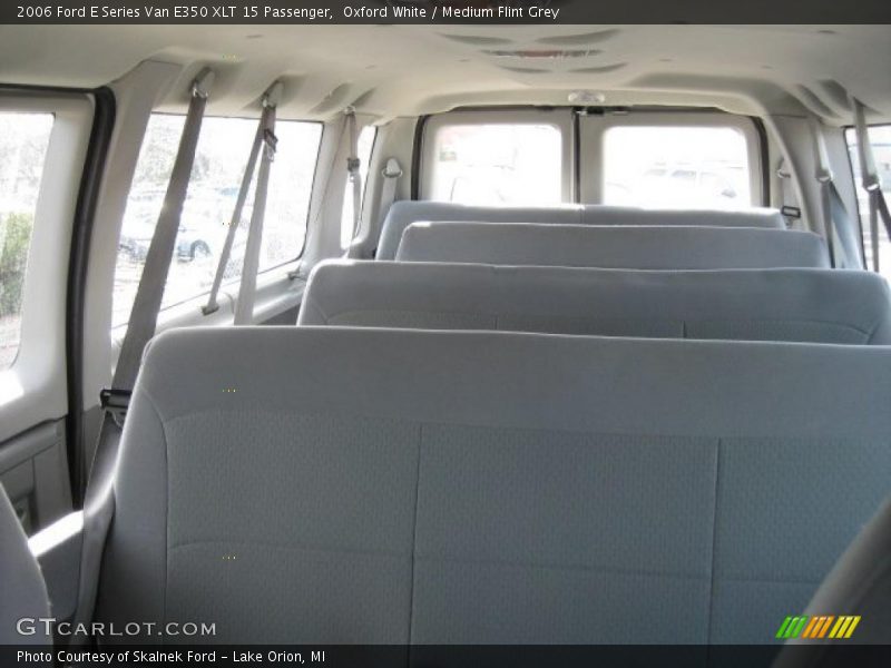 Oxford White / Medium Flint Grey 2006 Ford E Series Van E350 XLT 15 Passenger