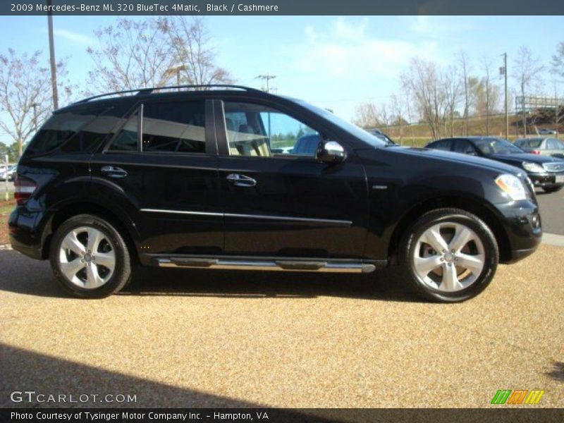 Black / Cashmere 2009 Mercedes-Benz ML 320 BlueTec 4Matic