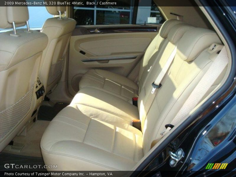 Black / Cashmere 2009 Mercedes-Benz ML 320 BlueTec 4Matic