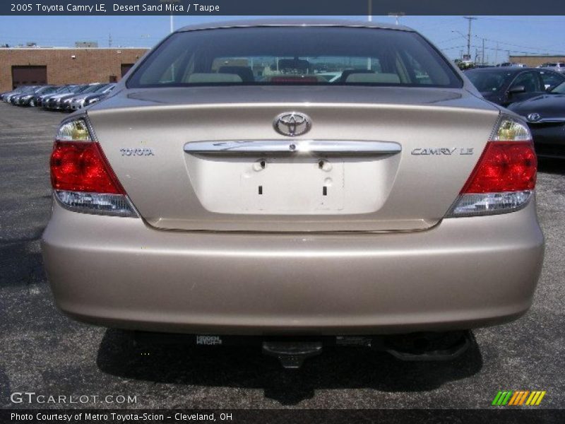 Desert Sand Mica / Taupe 2005 Toyota Camry LE