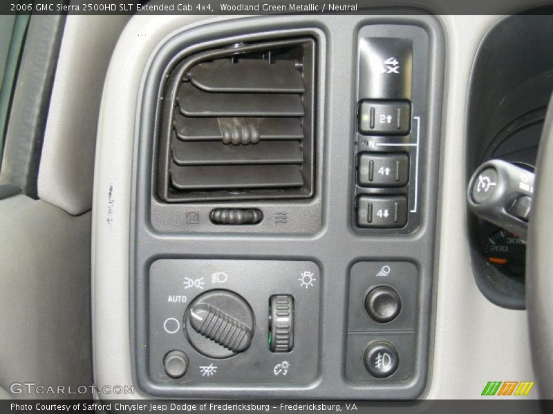 Woodland Green Metallic / Neutral 2006 GMC Sierra 2500HD SLT Extended Cab 4x4