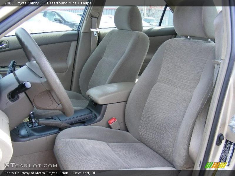 Desert Sand Mica / Taupe 2005 Toyota Camry LE