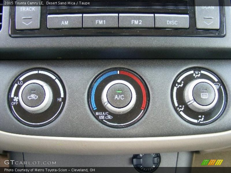 Desert Sand Mica / Taupe 2005 Toyota Camry LE