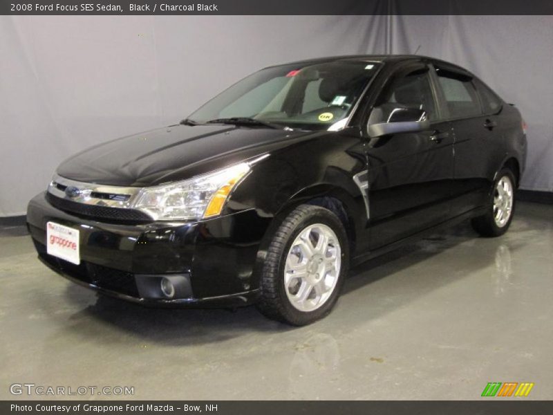 Black / Charcoal Black 2008 Ford Focus SES Sedan