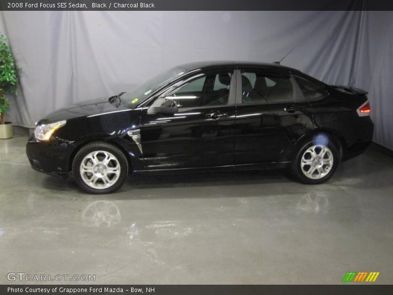 Black / Charcoal Black 2008 Ford Focus SES Sedan