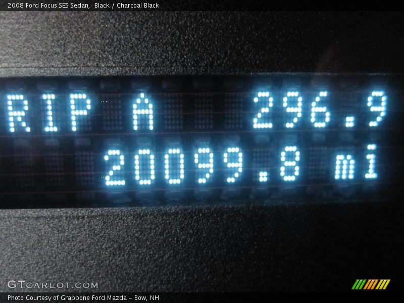 Black / Charcoal Black 2008 Ford Focus SES Sedan