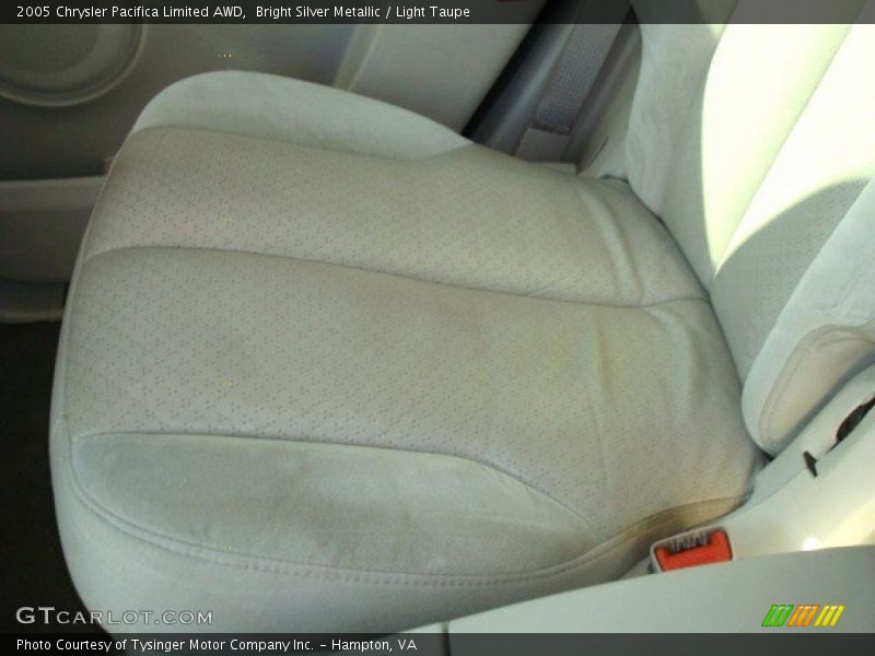 Bright Silver Metallic / Light Taupe 2005 Chrysler Pacifica Limited AWD